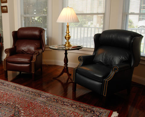 Comfy chairs in parlor room